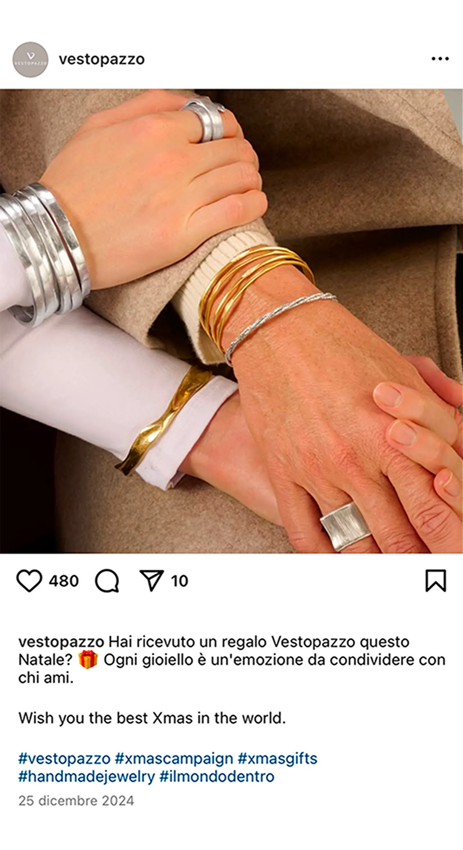 Vestopazzo Instagram post: close-up of hands wearing Vestopazzo bracelets and rings